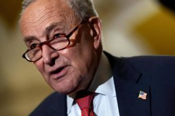 Schumer Targets Trump’s Qatar Air Force One Deal