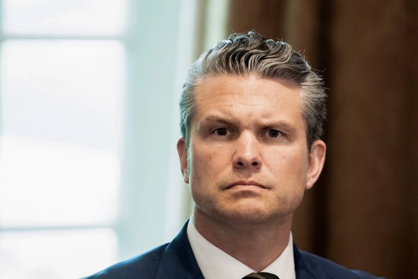 Hegseth Orders 20% Cut in Senior Military Ranks