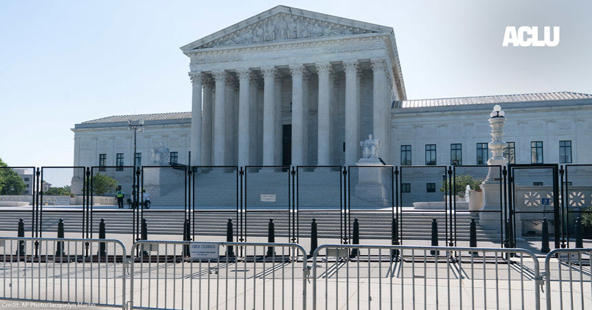 ACLU, Trump’ın Doğumla Vatandaşlık Kararnamesine Dava Açtı - ACLU, Trump’ın doğumla vatandaşlık kararını engellemek için toplu dava açtı; Yüksek Mahkeme politikanın uygulanmasının önünü açtı.