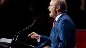 Sen. Lee Slams Chicago Mayor Hiring