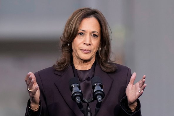 Harris Urged Governors to Back Biden Amid Debate Fallout