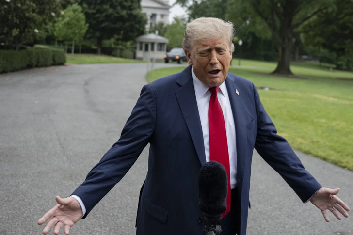 Trump treibt US-vermittelten Gaza-Waffenstillstandsplan voran - Trump forciert Gaza-Waffenstillstand; Israel stimmt US-vermitteltem Plan zu und fordert Hamas zur Annahme eines 60-tägigen Waffenstillstands auf.