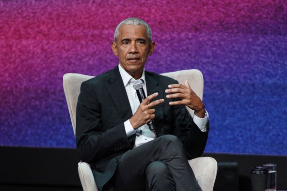 Obama Condemns Trump’s Harvard Freeze
