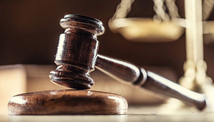 Judge Blocks AEA Deportation of Venezuelan Migrant