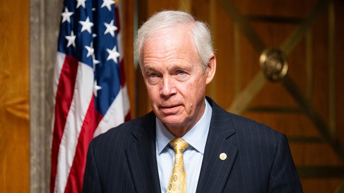 Senators Push Spending Cuts in Trump's $3T Bill