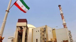 Trump: Dismantle Iran’s Nukes or Face Action