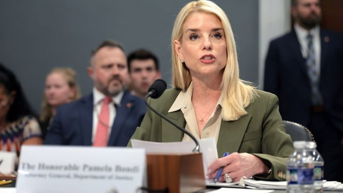 Bondi Vows DOJ Will Safeguard Religious Freedom for All