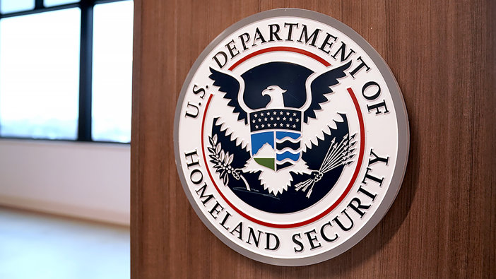 DHS verklagt Bundesrichter in Maryland wegen Abschiebestopps
