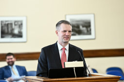 GOP Task Force Targets Federal Waste