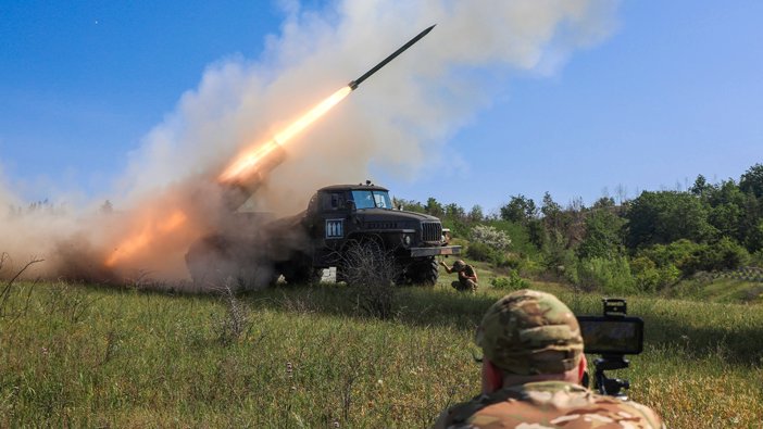 Trump’ın NATO-Ukrayna Silah Anlaşması Avrupa Fonlarını Kullanıyor