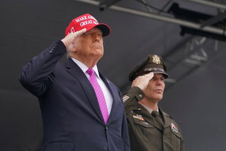 Trump'tan Anma Günü'nde Sol ve Yargıya Sert Eleştiri - Başkan Trump, sol görüşlüler, yargıçlar ve açık sınır politikalarını hedef aldı.