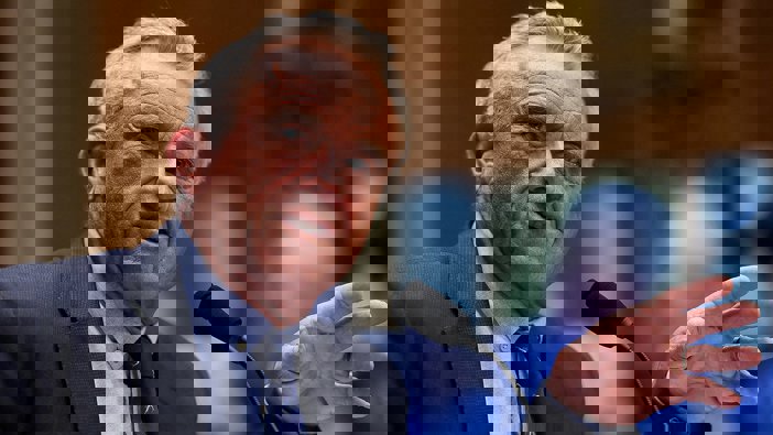 RFK Jr., HHS'nin Üst Düzey İki Yöneticisini Görevden Aldı ve Yeni Başdanışman Atadı