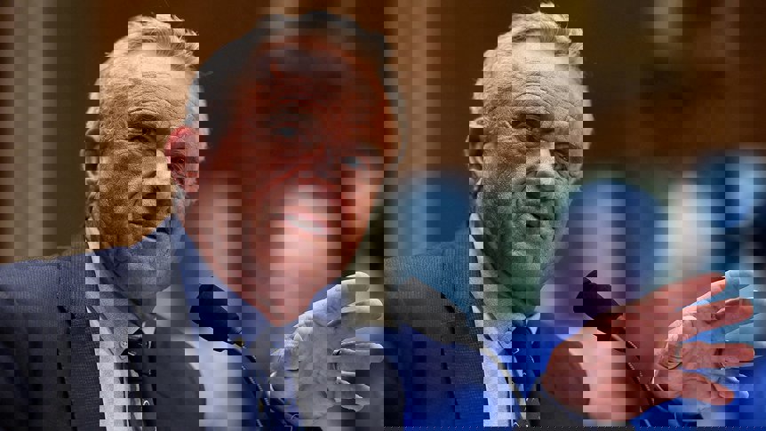 RFK Jr., HHS'nin Üst Düzey İki Yöneticisini Görevden Aldı ve Yeni Başdanışman Atadı - Sağlık Bakanı RFK Jr., iki üst düzey HHS yöneticisini görevden alarak reform gündemini ilerletmek için Matt Buckham’ı başdanışman olarak atadı.