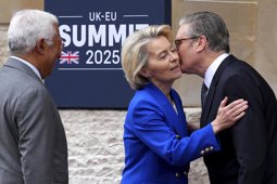 UK, EU Seal Defense, Trade Deal Under Trump Pressure