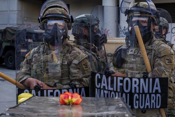 Trump entsendet weitere Truppen nach Los Angeles wegen Anti-ICE-Unruhen